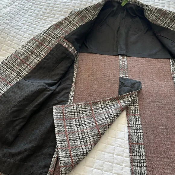 VTG Plaid Blazer, size medium - Picture 10 of 16